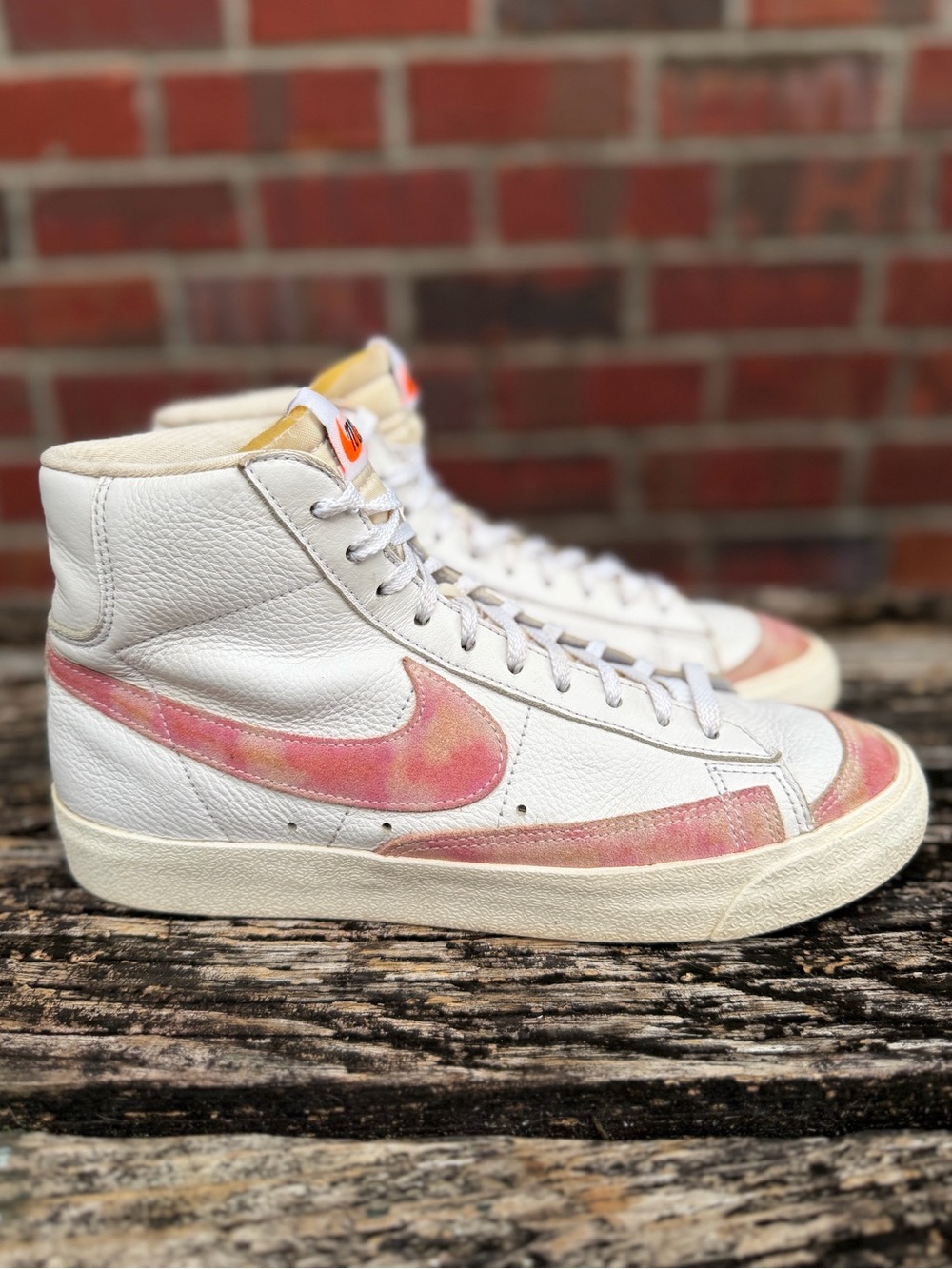 Nike Blazer Mid '77 Vintage Sz 10 White & Atomic Pink Tie Dye Hi Top Shoes X3